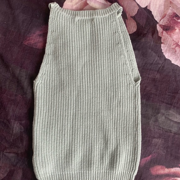 Mint green knit top - Picture 2 of 4